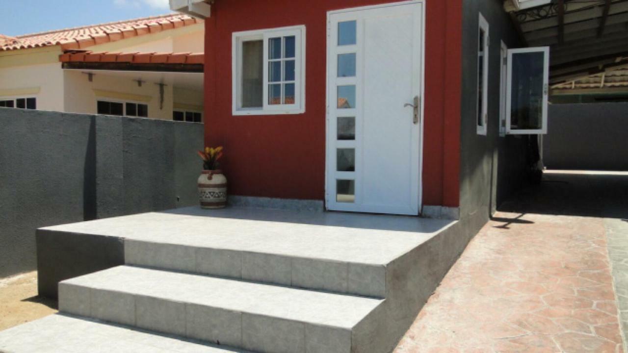 Villa La Casita Torres Oranjestad Exterior foto